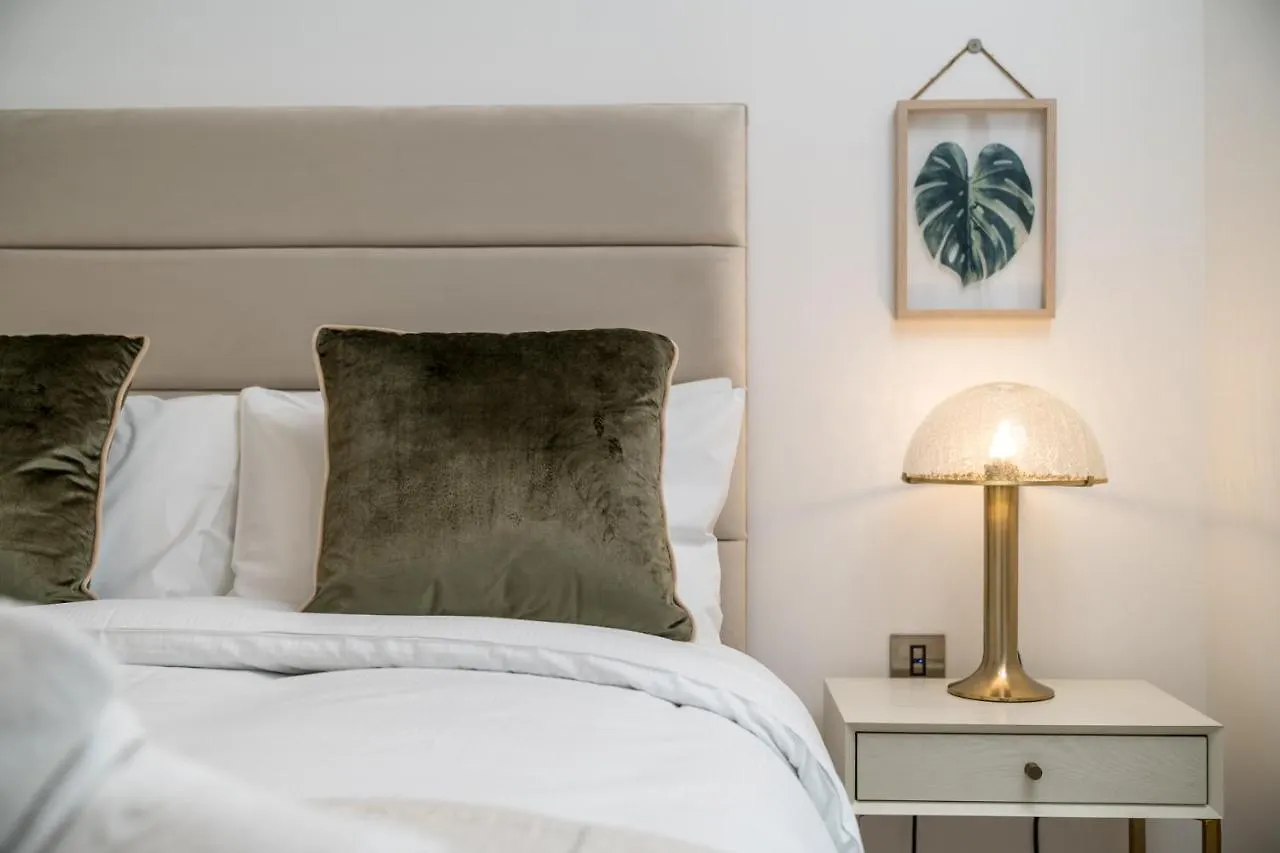 Apartment Luxurious Spacious 2Bed Suites Skyline River Views By Canary Wharf London